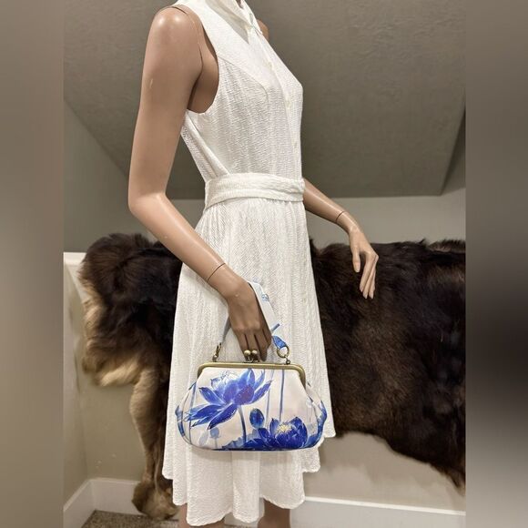 Vintage Style Handmade Cowhide Leather Lotus Print Kisslock Purse, Multi Use Bag - Picture 10 of 13